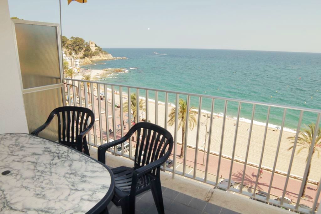 Apartaments Ar Easy Borodin Lloret de Mar Eksteriør billede