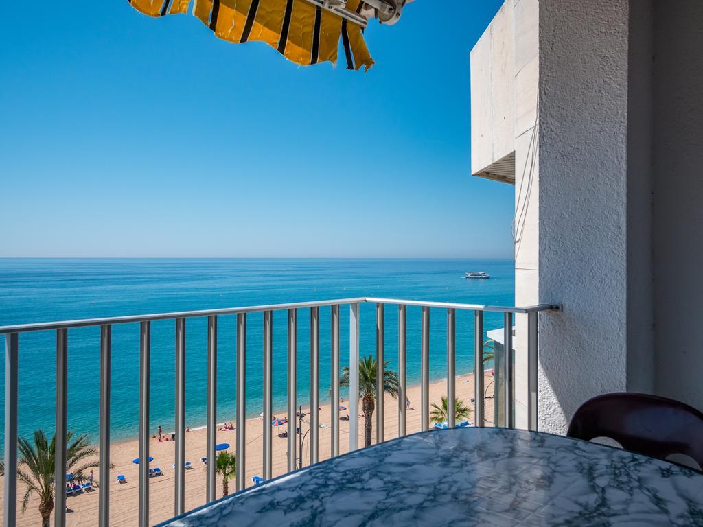 Apartaments Ar Easy Borodin Lloret de Mar Eksteriør billede